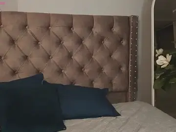 Mylarossi  live sex cam