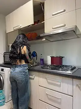 NNNoire  live sex cam