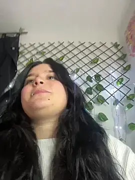 Nika_1_  live sex cam