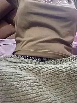 Nisha-hot  live sex cam