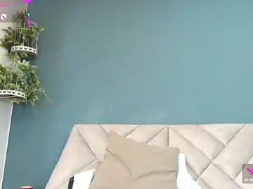 SharisWillian  live sex cam