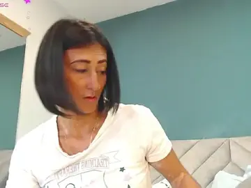 SharisWillian  live sex cam