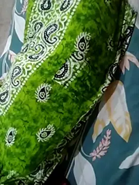 Sonia15k  live sex cam