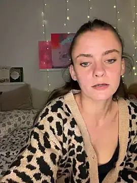 Stella_Rosee  live sex cam