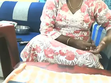 Tamilsriyazhini  live sex cam