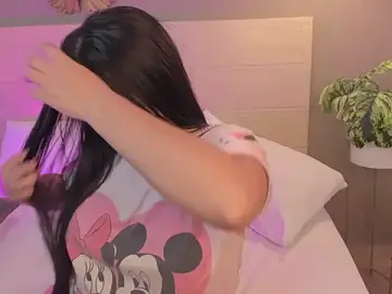 Bella_bridge  live sex cam