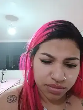 Izzynha  live sex cam