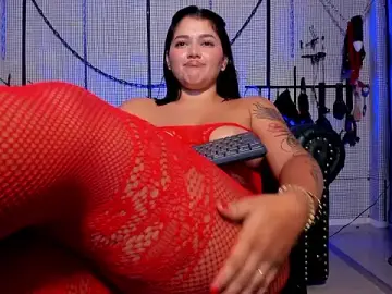 Yey_bdsm  live sex cam