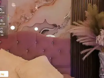 Amara_tay  live sex cam