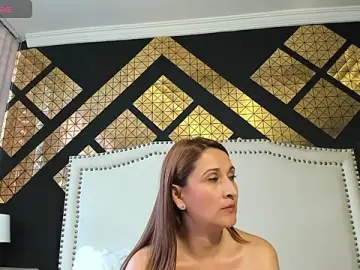 Charlote_Harper  live sex cam