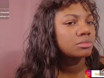 Daphnewalker__  live sex cam