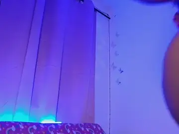Daphnewalker__  live sex cam