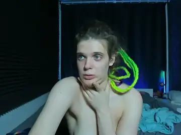 KIKI_Krash  live sex cam