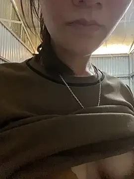 Mi-nhon  live sex cam