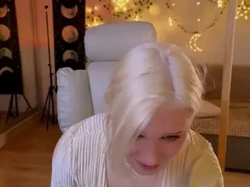 Moonlight_Mia  live sex cam
