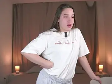 OrphaVaux  live sex cam
