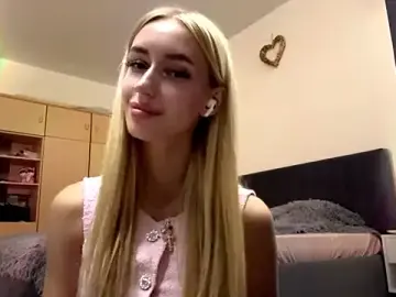 TanekaAmela  live sex cam
