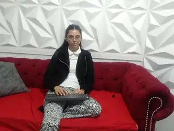 Valeriamoon_3101  live sex cam