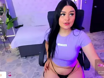 Martinasaez  live sex cam