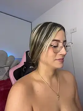 Issabela_G1  live sex cam