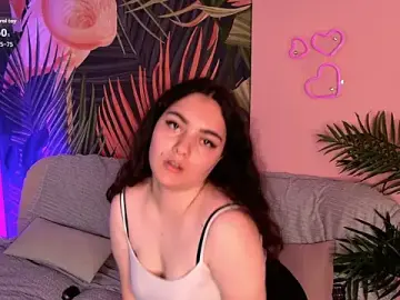 LiaSwein  live sex cam