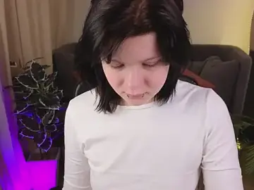 MellyBloomy  live sex cam
