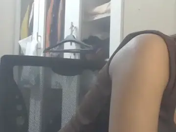 NancyRuvi  live sex cam