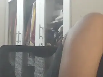 NancyRuvi  live sex cam