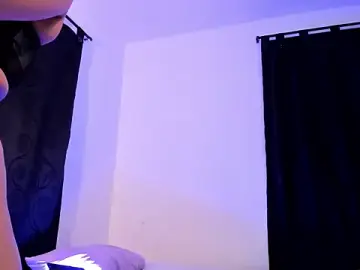 Aisshalee  live sex cam