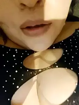 Elizconejita1  live sex cam