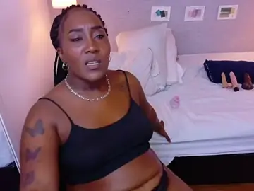 Kiara_evanss  live sex cam