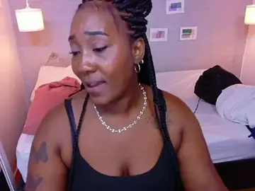 Kiara_evanss  live sex cam