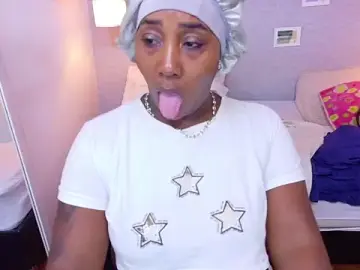 Kiara_evanss  live sex cam