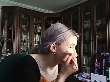 Lolkabiolka  live sex cam