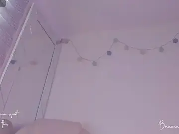 Missbrianna  live sex cam
