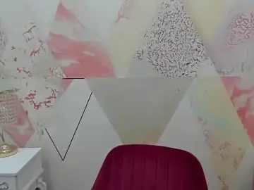 Helty_amo  live sex cam