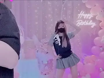 Hen-1m52  live sex cam