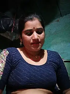 Hot_kamla  live sex cam