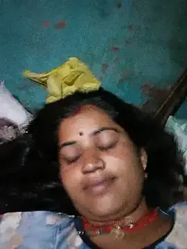 Hot_kamla  live sex cam