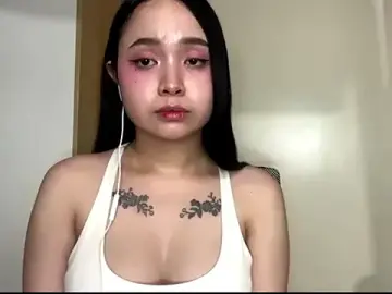 LorindaBeser  live sex cam