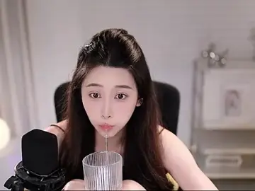 SleepArtist  live sex cam
