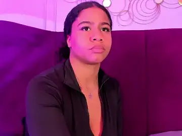 Sofi_Fox_  live sex cam