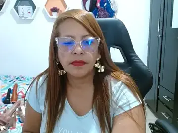 Cristydirtyhot  live sex cam