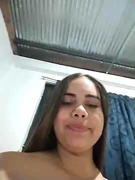 Emily_prettygirl  live sex cam