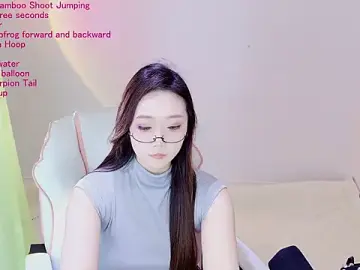 Luna-168  live sex cam