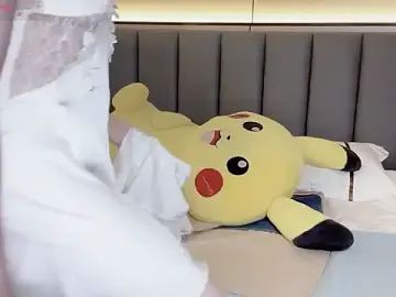 Wuyueaini  live sex cam
