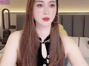 Wuyueaini  live sex cam