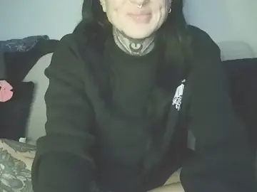 CharlotteCouturex  live sex cam