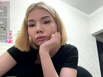 HolliMalory  live sex cam