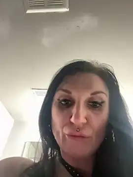 Holyplastic  live sex cam